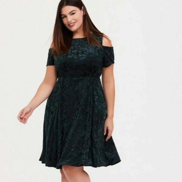 torrid Dresses & Skirts - Torrid Green Velvet Burnout Cold Shoulder Skater Dress
